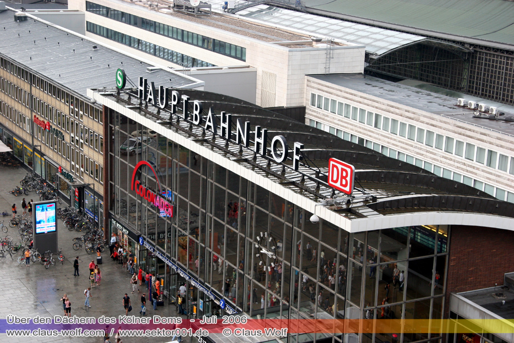 &Uuml;ber den D&auml;chern des K&ouml;lner Doms