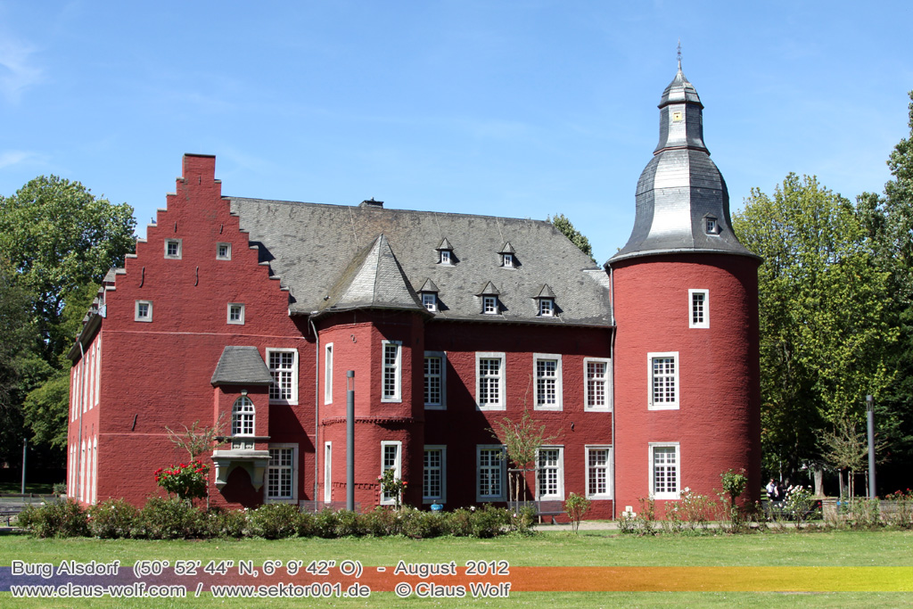 Die Burg Alsdorf steht in der Stadtmitte von Alsdorf in der St�dteregion Aachen. Im 15. Jahrhundert war sie eine typische rheinische Wasserburg, die zur Zeit der Renaissance sowie des Barocks zu einem Schloss aus- und umgebaut wurde und damit der repr�sentative Mittelpunkt der gro�en Herrschaft Alsdorf war. [https://de.wikipedia.org/wiki/Burg_Alsdorf]