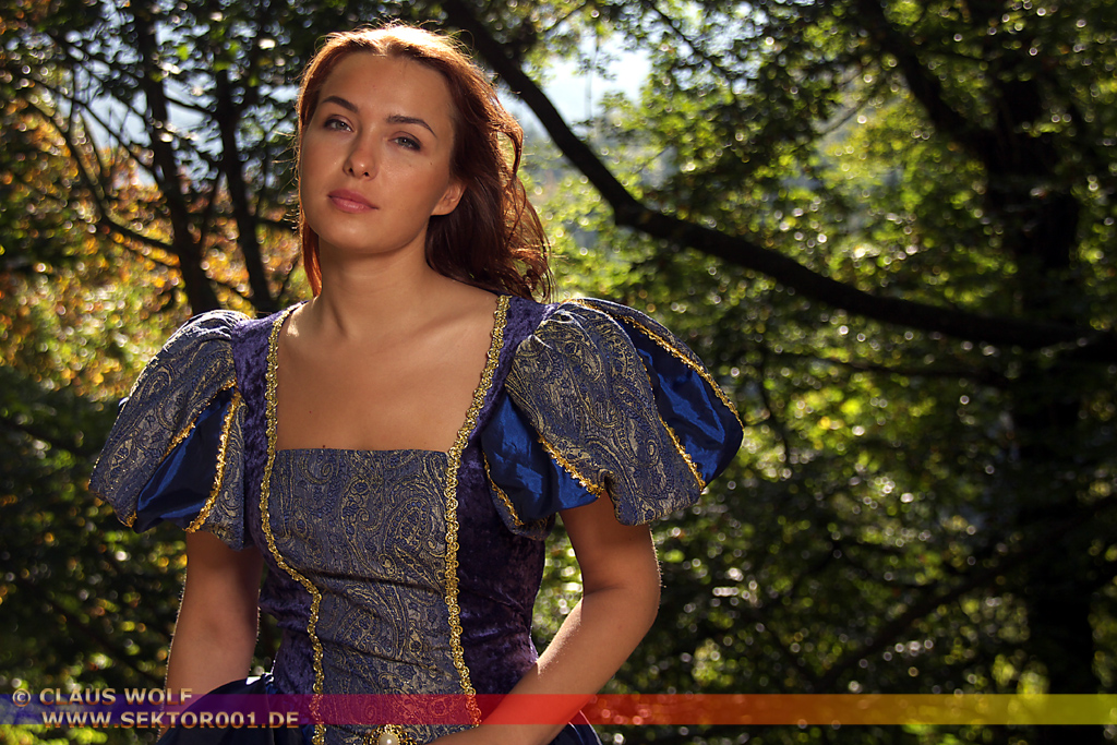 People, Portrait, Fashion, Bodypainting, Studio oder Outdoor - &nbsp;: Model Kamilla Dulna: auf der Burg Berwartstein