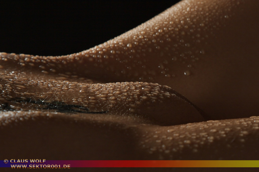 People, Portrait, Fashion, Bodypainting, Studio oder Outdoor - &nbsp; Model Jette (Katharina Sch&ouml;nfeldt), Water and oil, Bodyparts im Studio Senga Photodesign &nbsp;