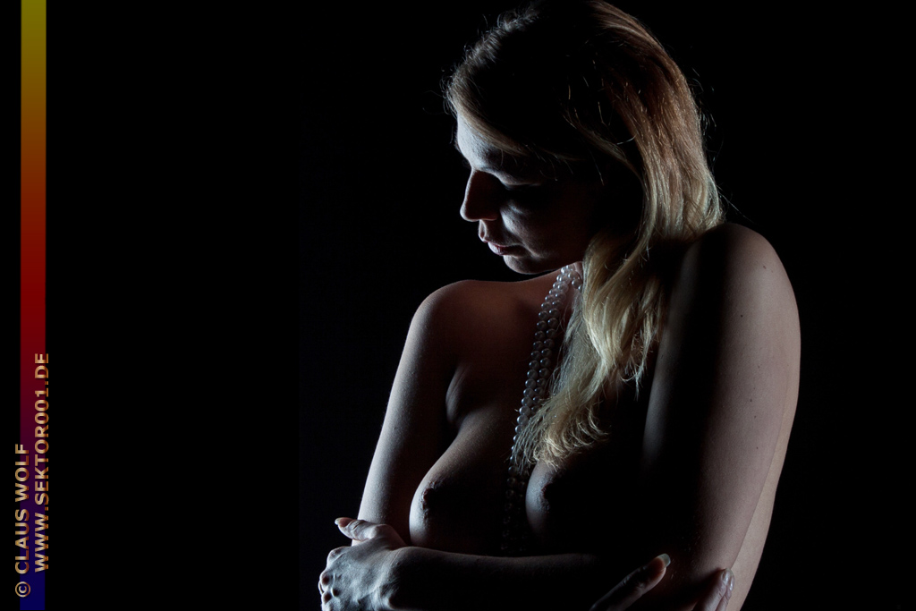 People, Portrait, Fashion, Bodypainting, Studio oder Outdoor - &nbsp; Model Kristin Roca, Low &amp High Key im Studio Lichtblicke in Remagen &nbsp;