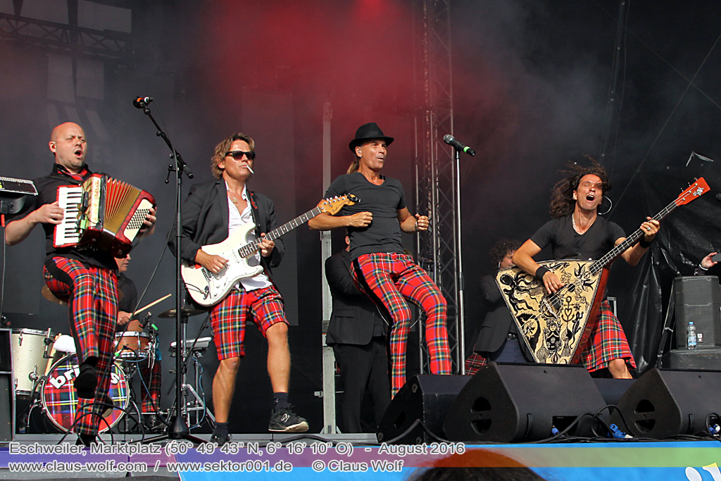 Eschweiler Music Festival 2016 - &nbsp; Brings mit "Silberhochzeit" auf der B&uuml;hne am Marktplatz